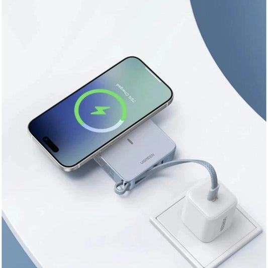  UGREEN 10000mAh 30W MagSafe პორტატიული დამტენი ჩაშენებული კაბელით